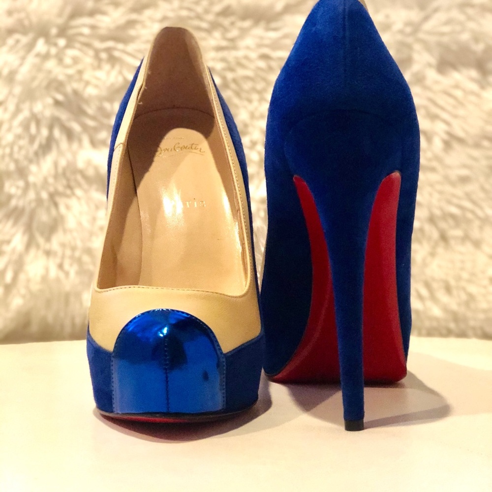 ✨”Authentic”✨Christian Louboutin Mago Heels